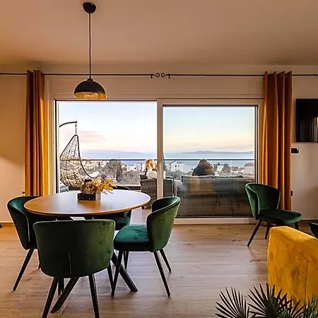 Hotel Dado 3*